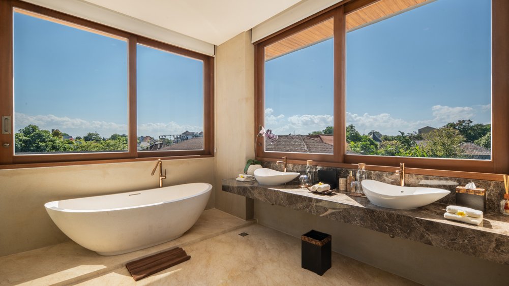Elite Havens - The Atma Bali - Master bedroom ensuite